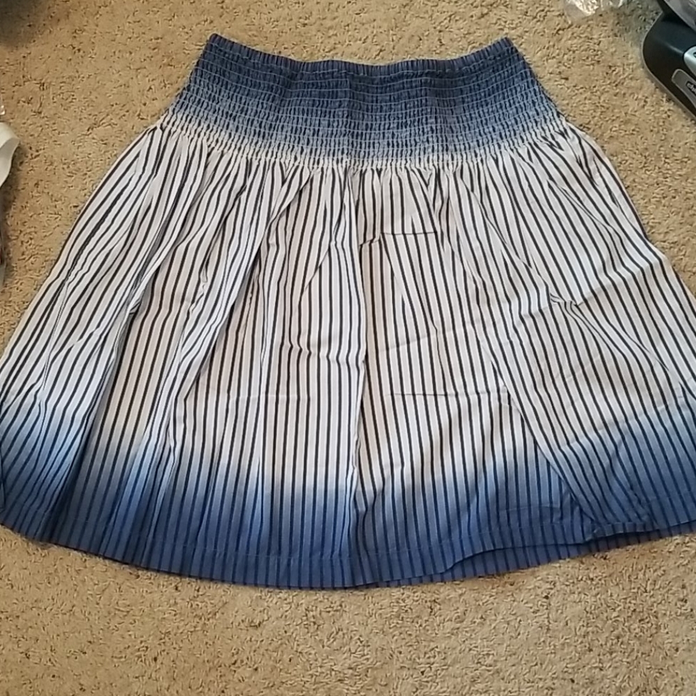 Tommy Hilfiger skirt